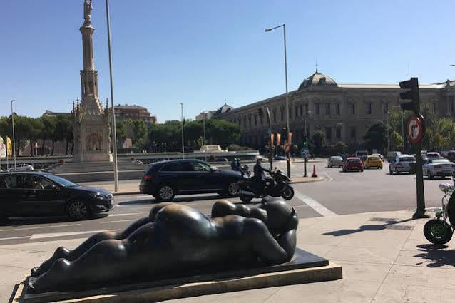 شقة مدريد  في أبارتمنتوس سنترو كولون المظهر الخارجي الصورة